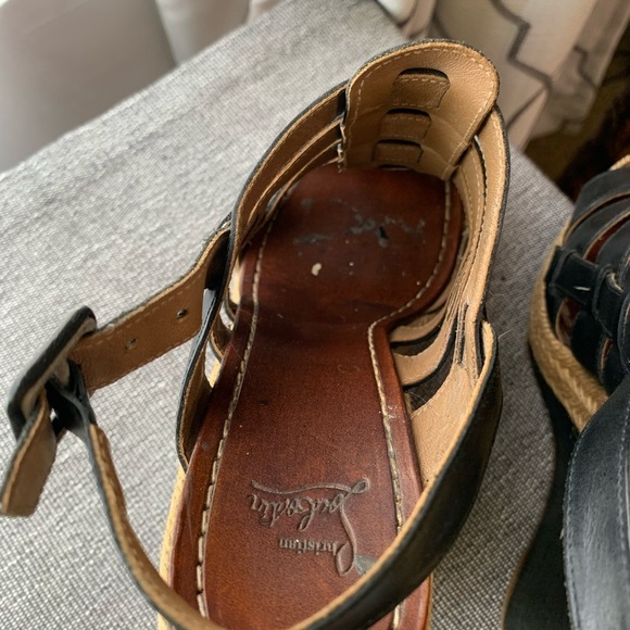 Christian Louboutin Black Barcelona Leather Wedge Sandal Size 39 - Picture 15 of 16